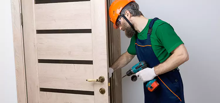 Replace Internal Door Handle with Lock Duarte